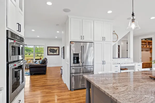 $1,199,000 | 606 Venture Lane Northeast, Alexandria, MN 56308