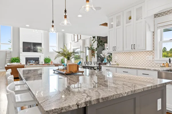 $1,199,000 | 606 Venture Lane Northeast, Alexandria, MN 56308