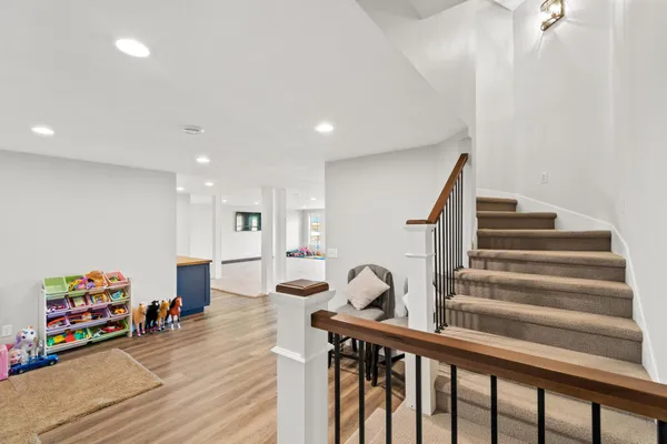 $1,199,000 | 606 Venture Lane Northeast, Alexandria, MN 56308