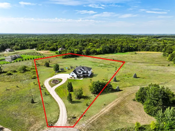 $1,199,000 | 606 Venture Lane Northeast, Alexandria, MN 56308