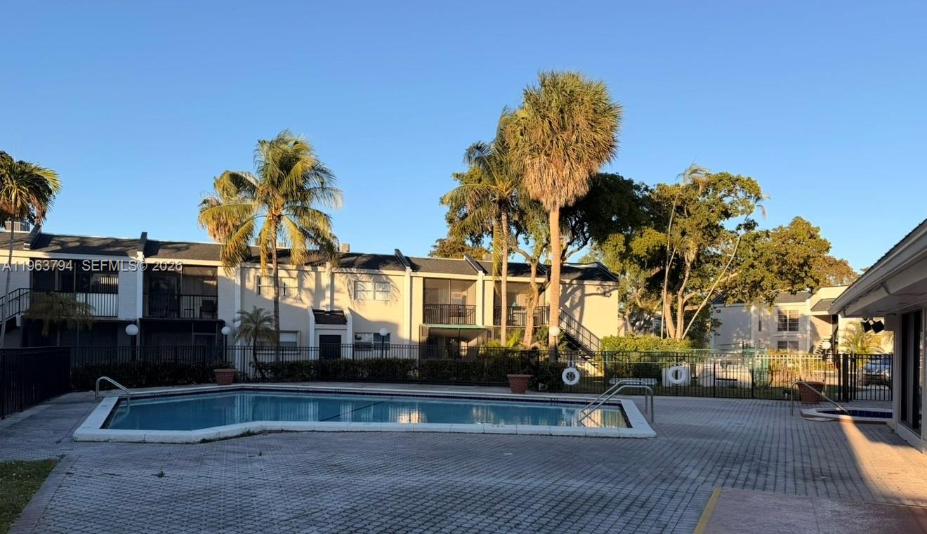 4535 Treehouse Lane, Unit F Tamarac, FL 33319 - Photo 20 of 23