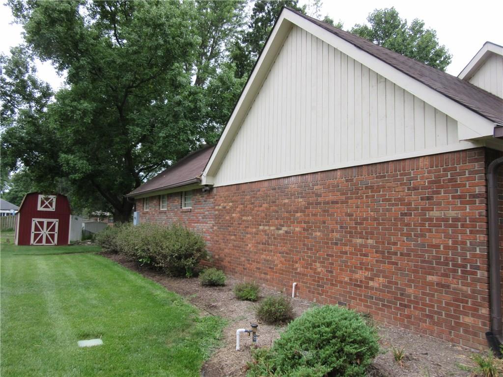 4171 Fairview Road Greenwood, IN 46142 - Photo 7 of 48 Gallery Image 7