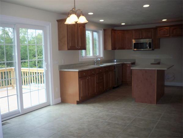 9 Carlson's Way Rutland, MA 01543 - Photo 4 of 16