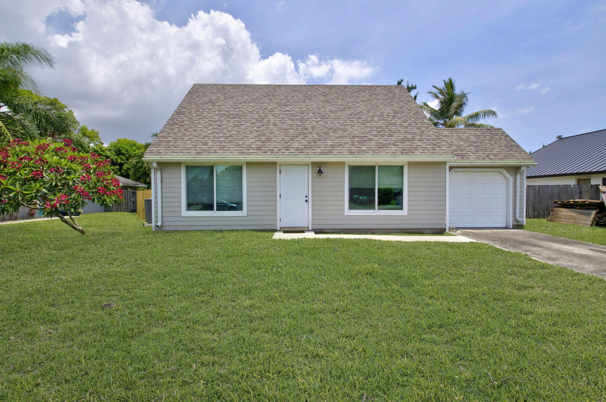 5455 Palm Ridge Boulevard Delray Beach, FL 33484 - Photo 4 of 38 1-web-or-mls-DSC_5029