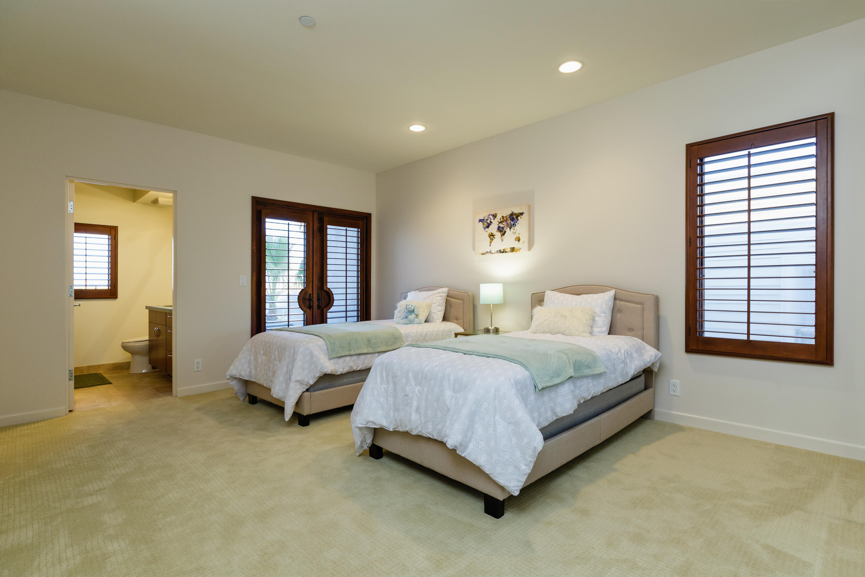 1005 Mandalay Beach Road Oxnard, CA 93035 - Photo 7 of 35 7bedroom_2