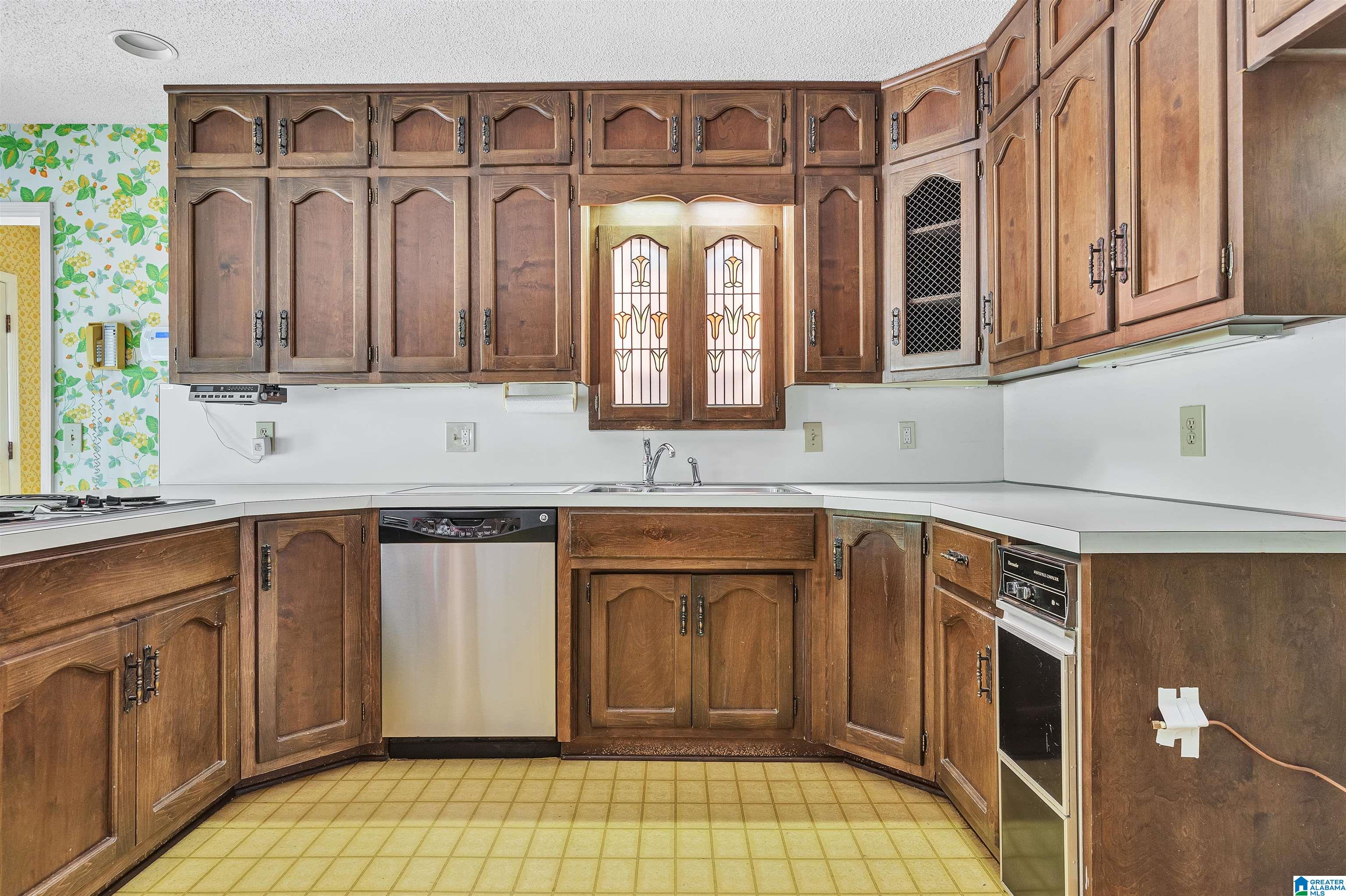 916 Hitching Post Lane Birmingham, AL 35210 - Photo 30 of 50