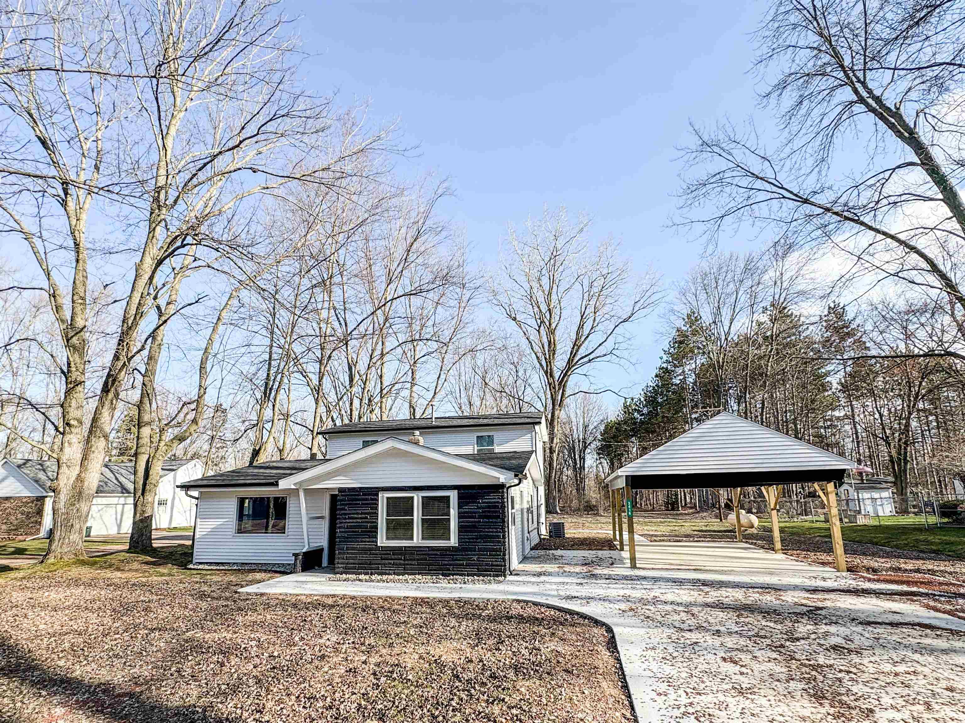3416 West Willard Road Birch Run, MI 48415 - Photo 1 of 44