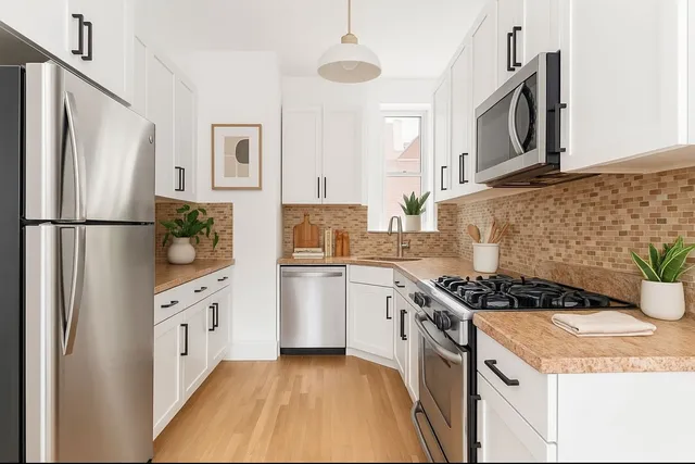 $850,000 | 229 West 116th Street, Unit 2B | Harlem