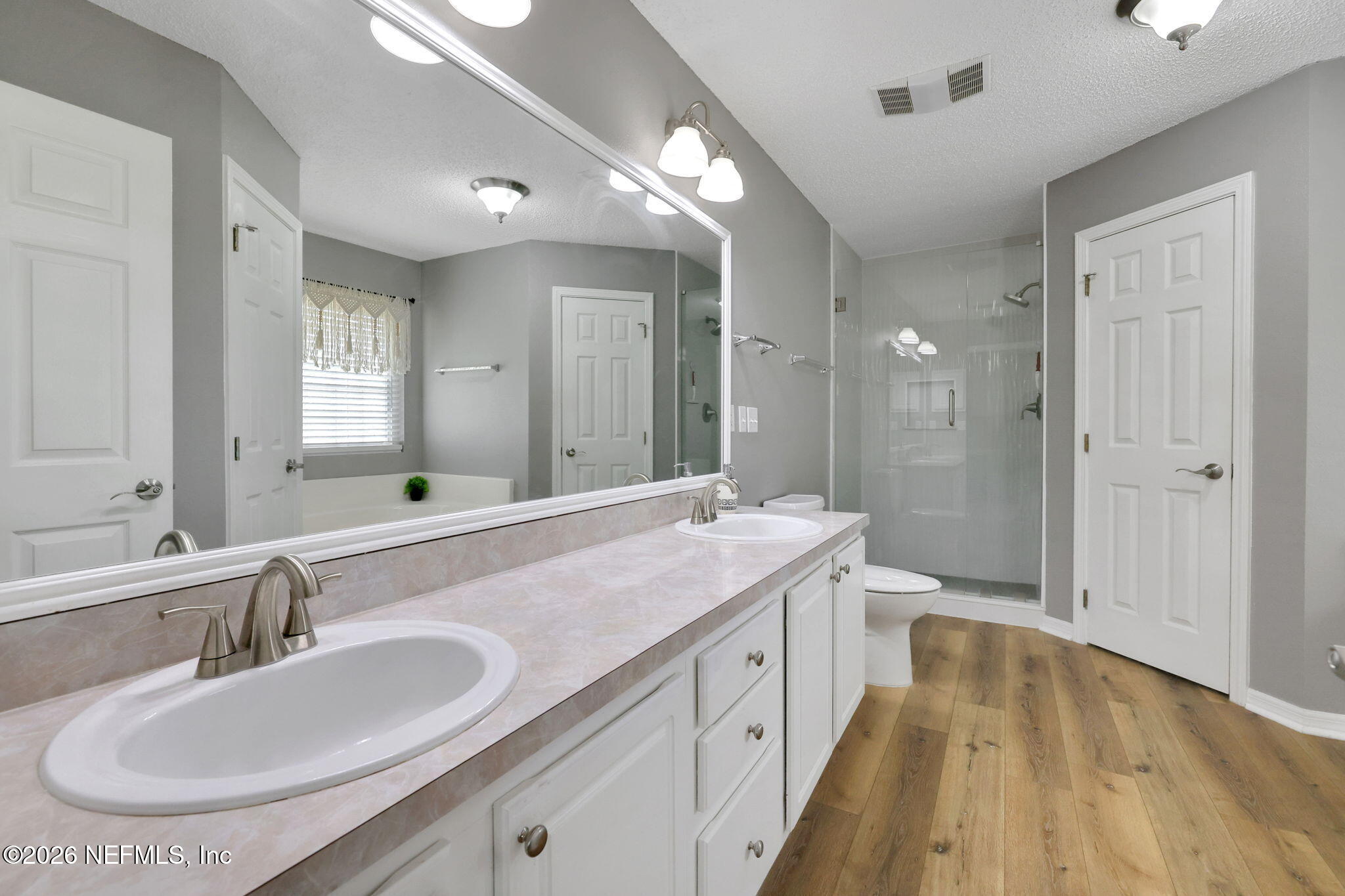 2883 Longleaf Ranch Circle Middleburg, FL 32068 - Photo 24 of 46 Primary Bathroom
