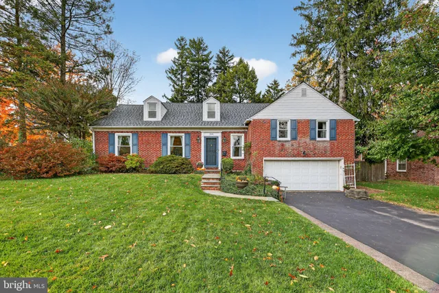 $625,000 | 336 Gribbel Road, Wyncote, PA 19095