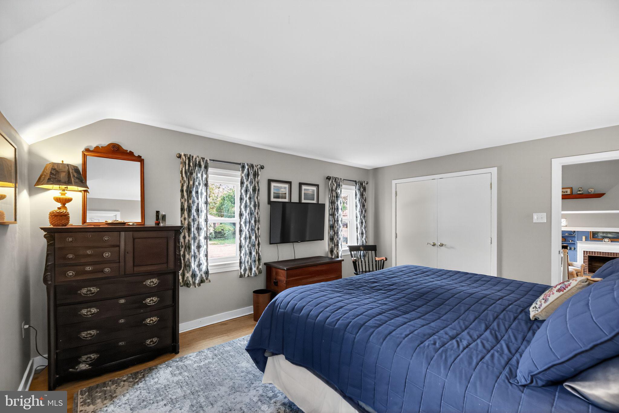 336 Gribbel Road Wyncote, PA 19095 - Photo 13 of 33 Primary bedroom