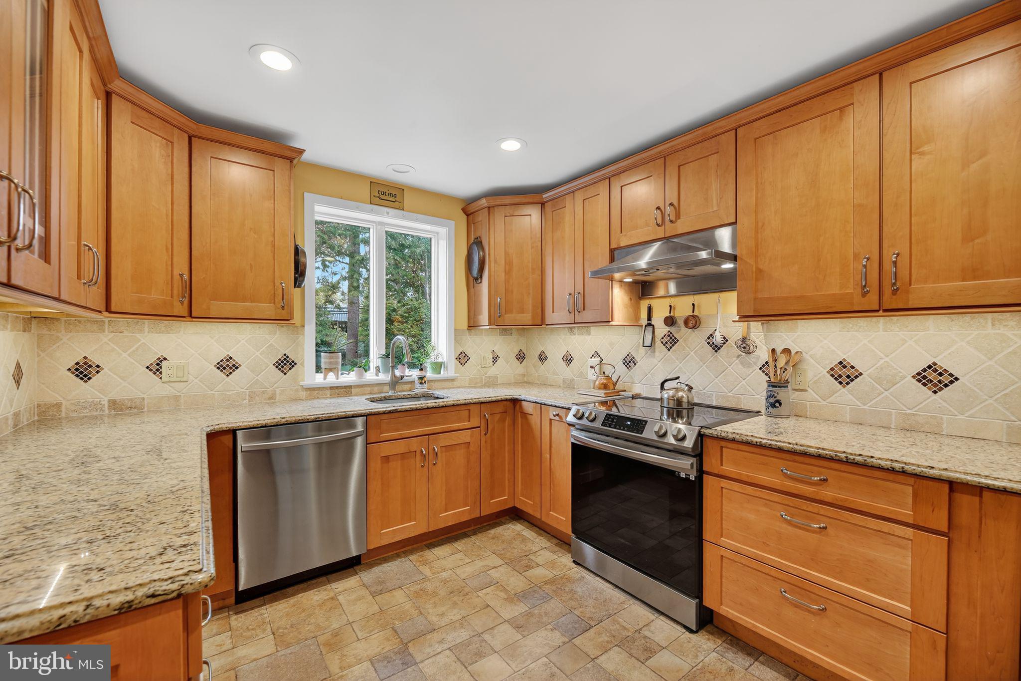 336 Gribbel Road Wyncote, PA 19095 - Photo 2 of 33 Kitchen - terrific counter space