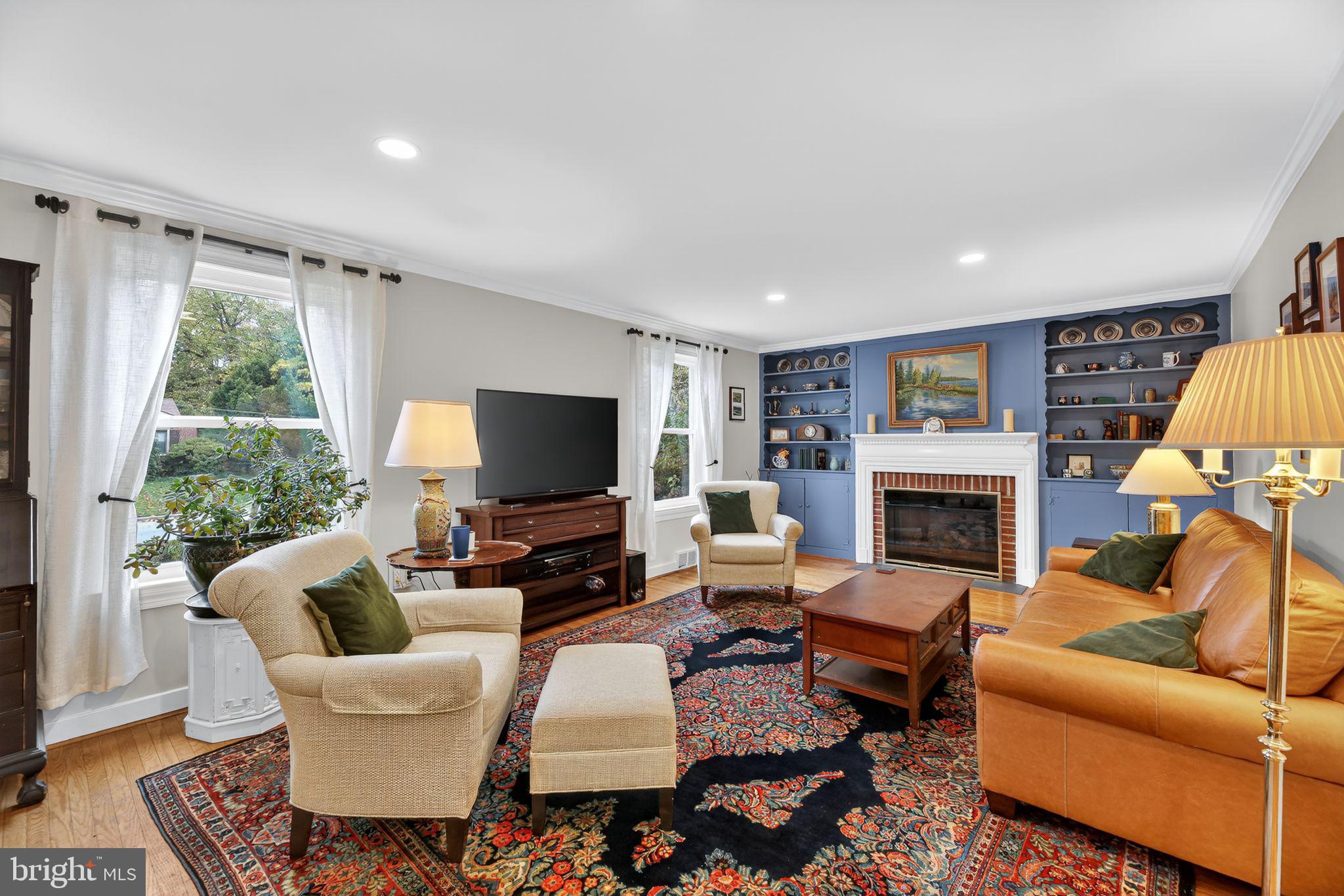 336 Gribbel Road Wyncote, PA 19095 - Photo 7 of 33 Living room