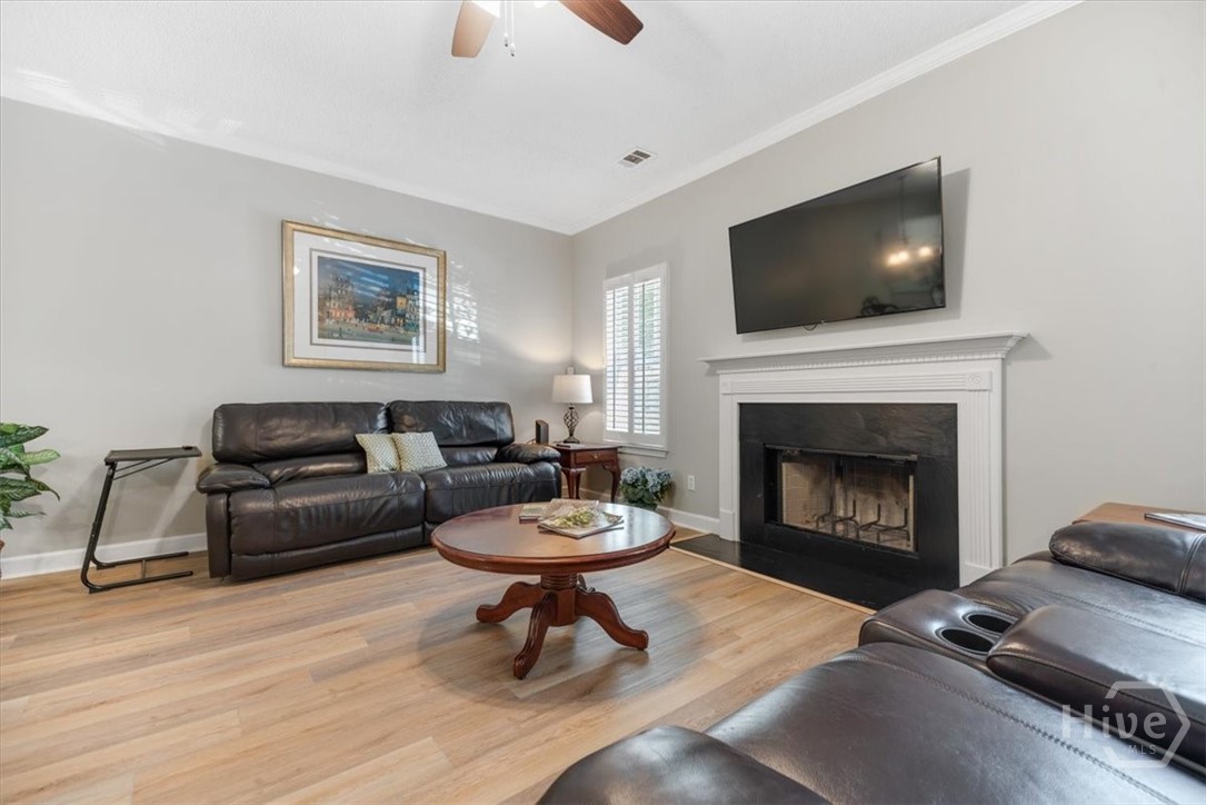 19 Chaintree Drive Savannah, GA 31419 - Photo 4 of 31