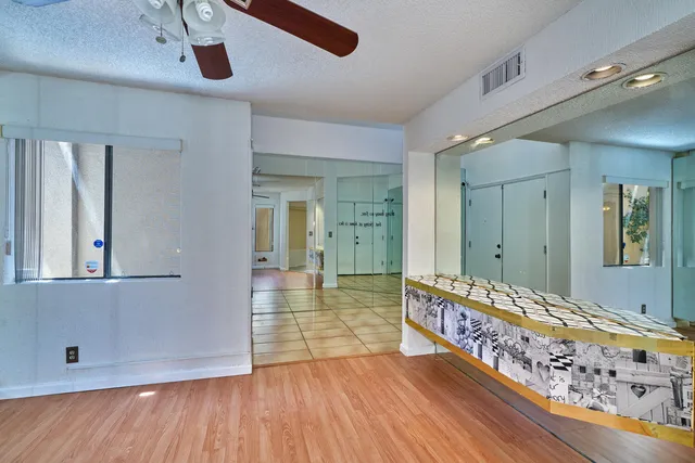 $425,000 | 414 Village Square North, Palm Springs, CA 92262