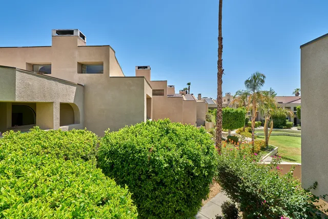 $425,000 | 414 Village Square North, Palm Springs, CA 92262