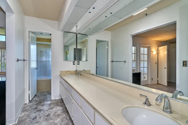 $425,000 | 414 Village Square North, Palm Springs, CA 92262