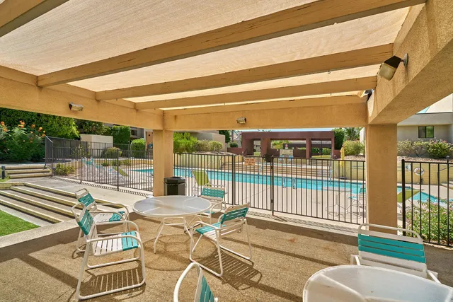 $425,000 | 414 Village Square North, Palm Springs, CA 92262