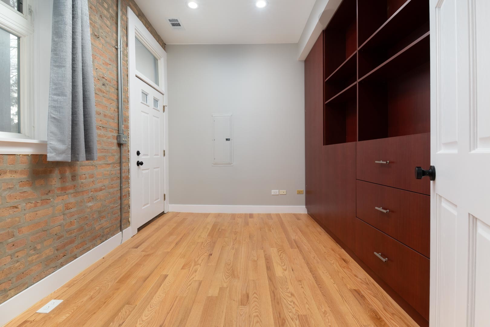 1303 West Flournoy Street, Unit 1F Chicago, IL 60607 - Photo 12 of 16