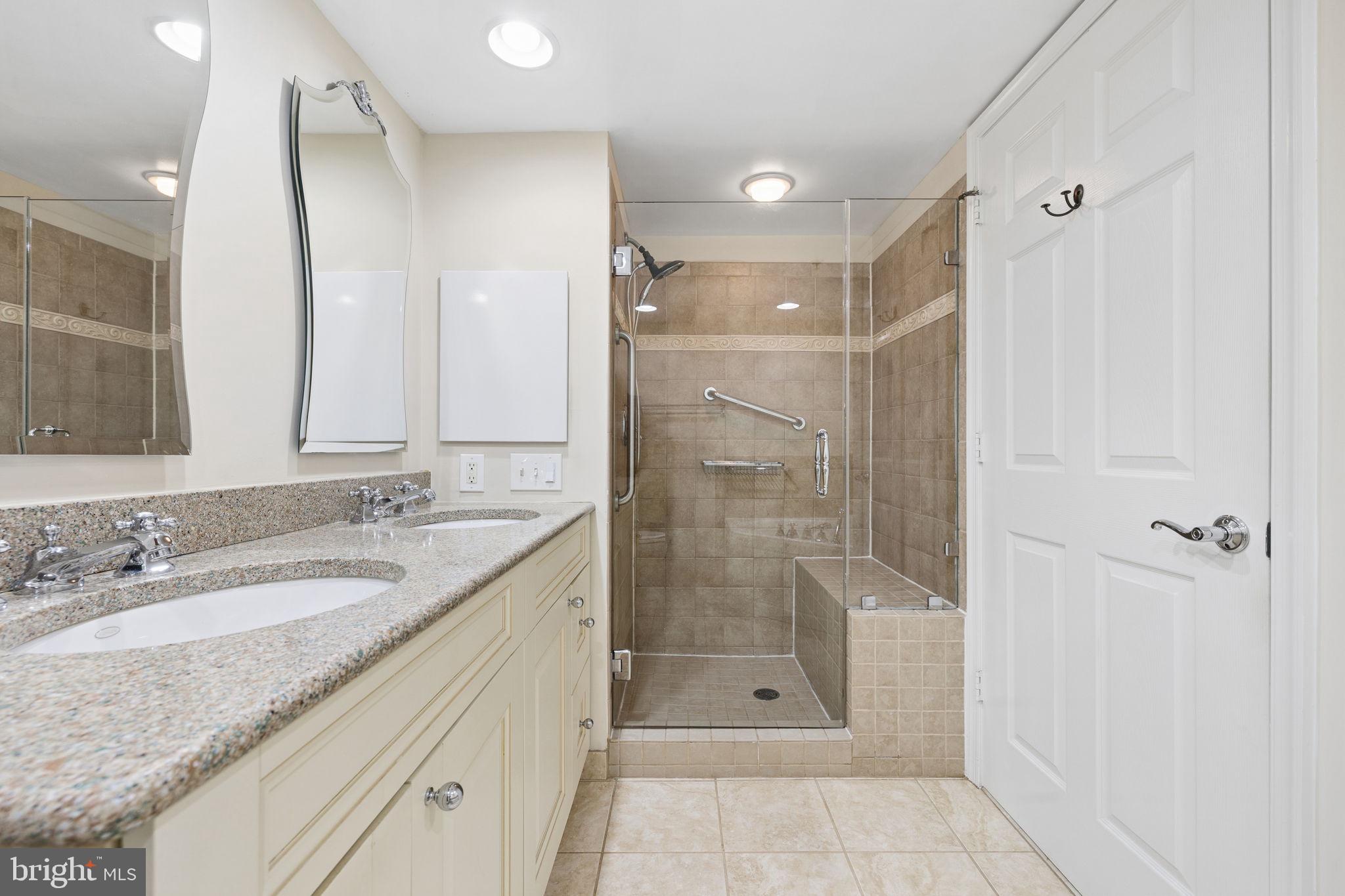 19385 Cypress Ridge Terrace, Unit 317 Leesburg, VA 20176 - Photo 15 of 34