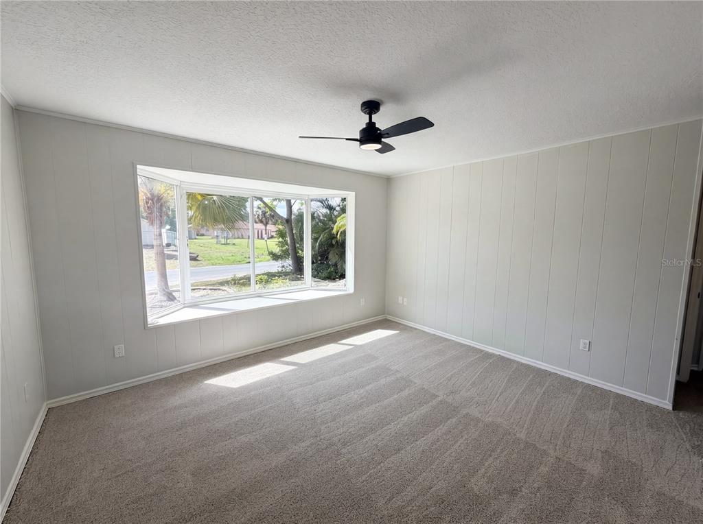 5609 Executive Drive New Port Richey, FL 34652 - Photo 8 of 50