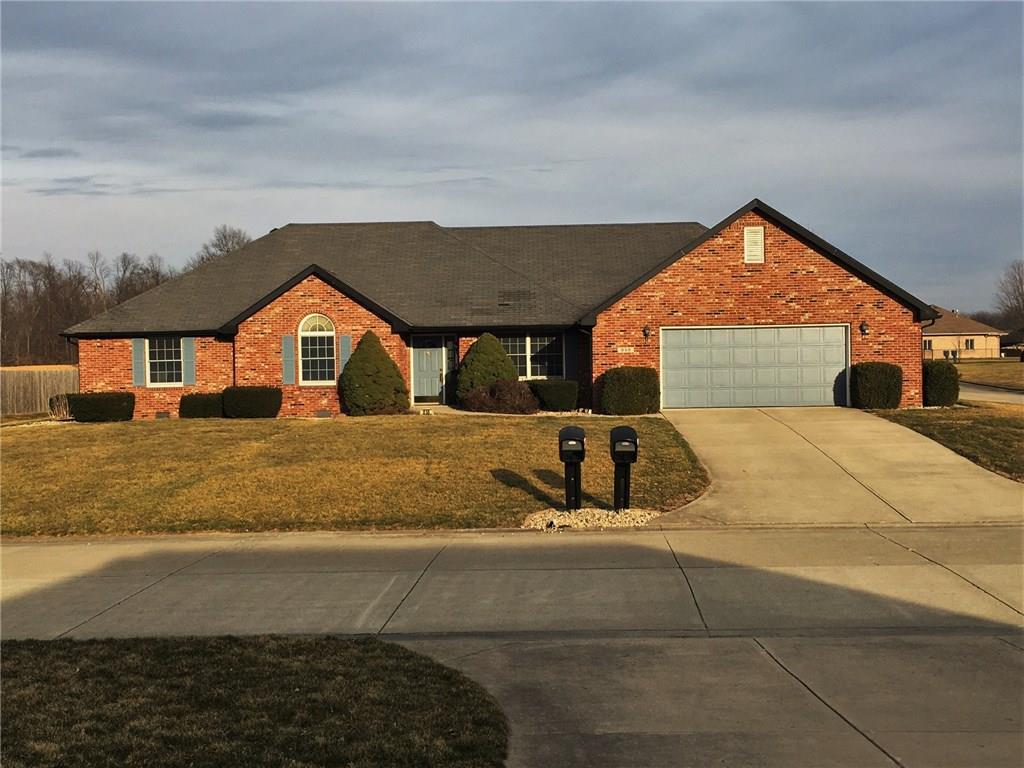 858 Deerfield Road Anderson, IN 46012 - Photo 1 of 23