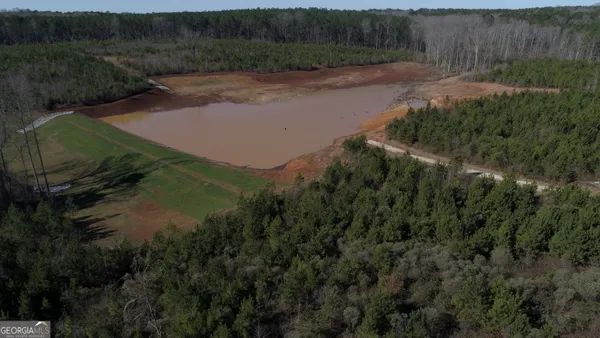 an aerial view of a yard