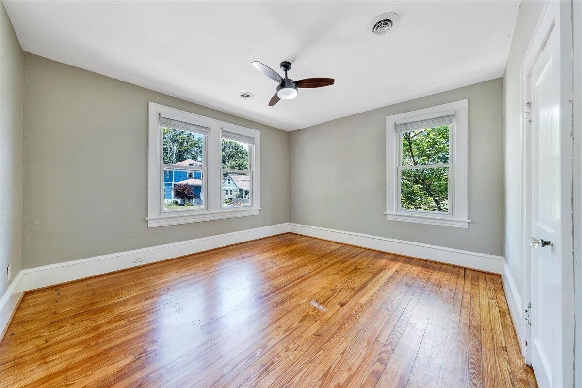 2622 Tillett Road Southwest Roanoke, VA 24015 - Photo 25 of 35 22-MIB08051