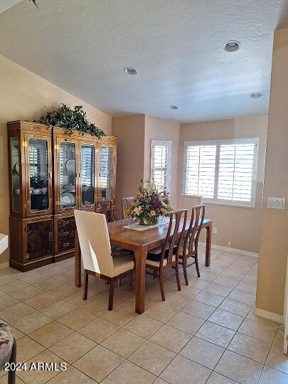 4202 East Broadway Road, Unit 198 Mesa, AZ 85206 - Photo 2 of 47 Dining Area