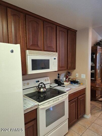 4202 East Broadway Road, Unit 198 Mesa, AZ 85206 - Photo 3 of 47 kitchen upgraded 42 inch uppers