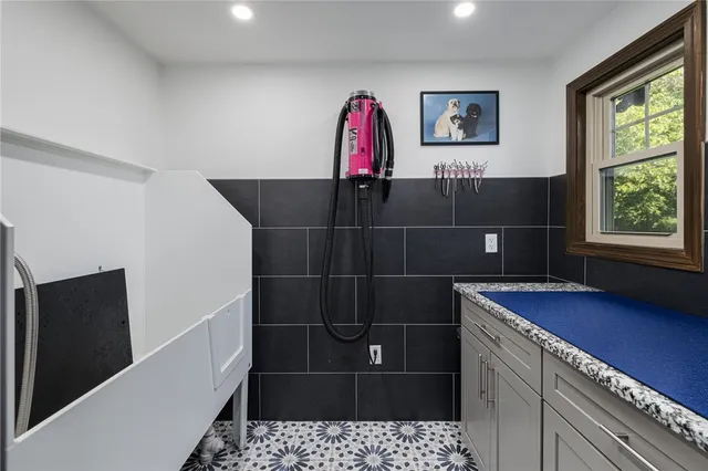 $2,149,000 | 365 West Wrentham Road, Cumberland, RI 02864