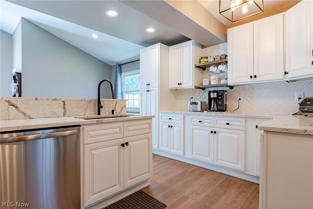 3566 Cummings Road Cleveland, OH 44118 - Photo 11 of 34 Gallery Image 11