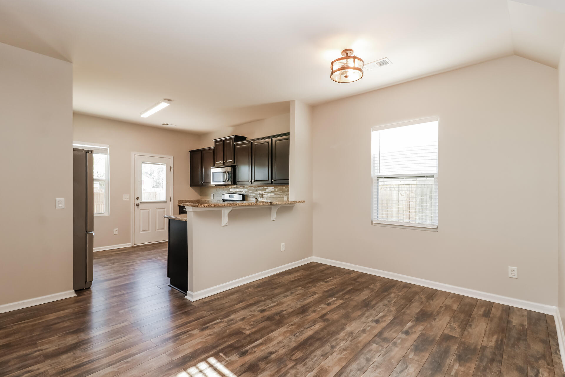 411 Ridgedale Road Summerville, SC 29486 - Photo 4 of 15 003-photo-dining-room-10416445