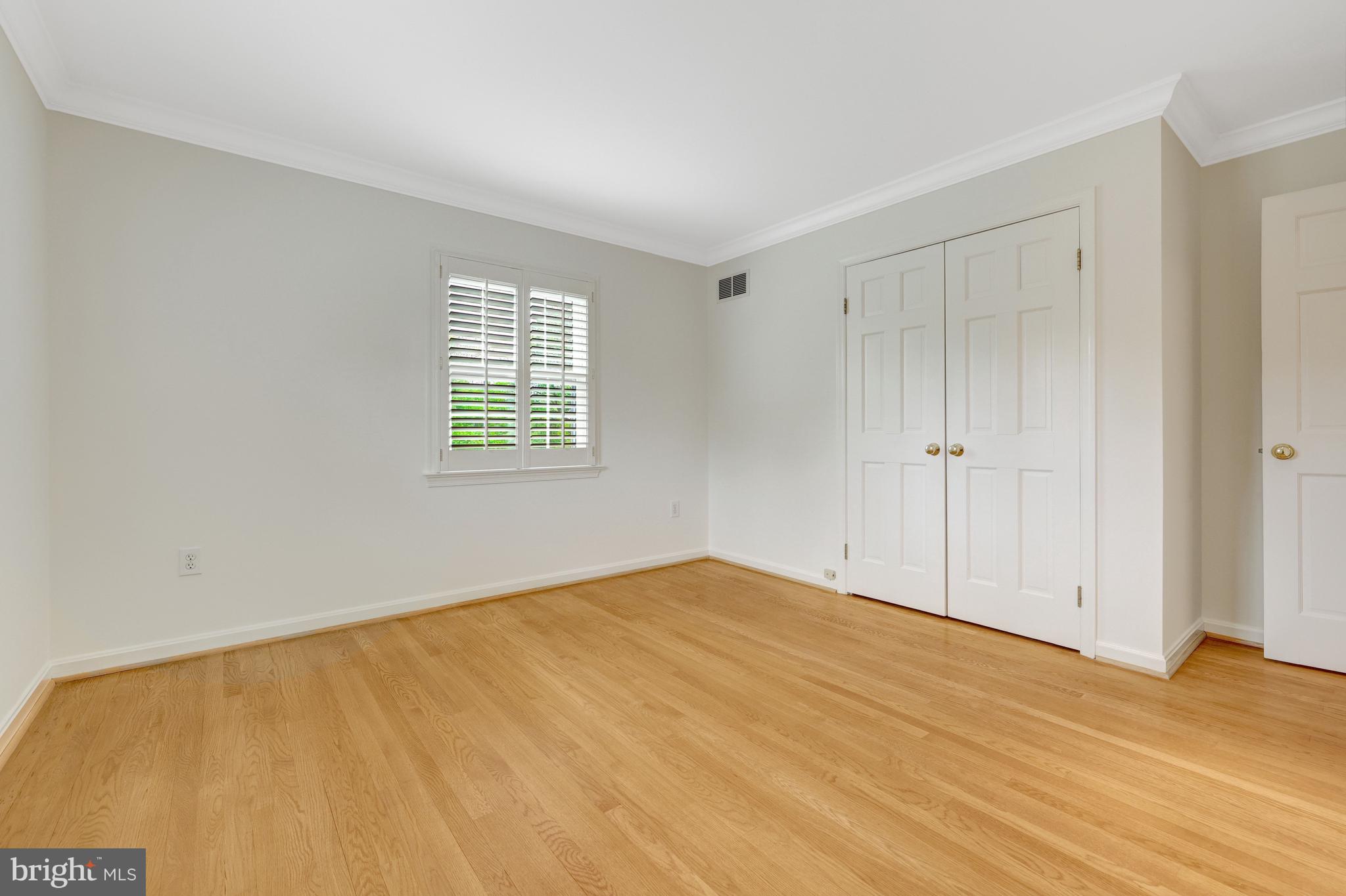 911 Rail Court McLean, VA 22102 - Photo 43 of 63 Most BR w/ hardwoods