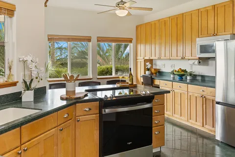 $1,725,000 | 68 Awaiku Street, Unit B, Lahaina, HI 96761