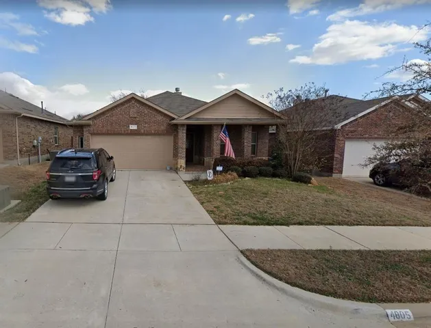 $2,350 | 4805 Green River Drive, Denton, TX 76208
