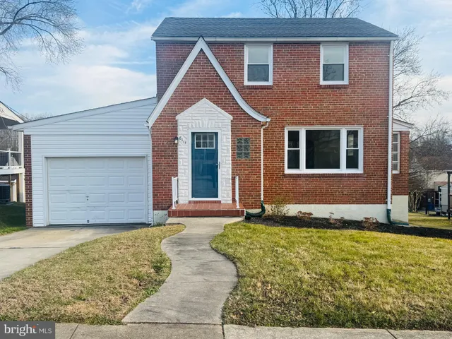 $2,400 | 8111 Analee Avenue, Rosedale, MD 21237
