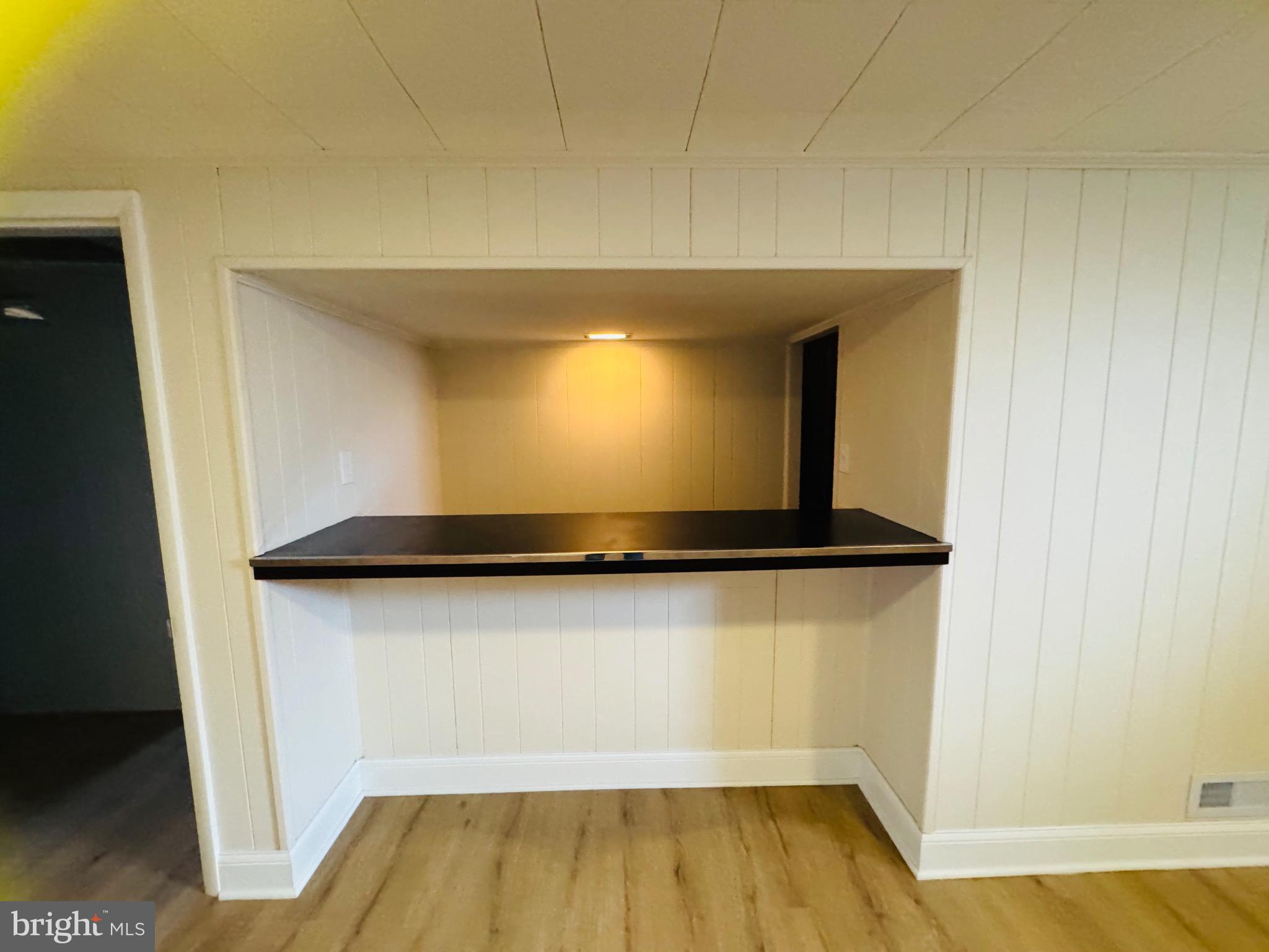 8111 Analee Avenue Rosedale, MD 21237 - Photo 17 of 23 Bar for entertaining.