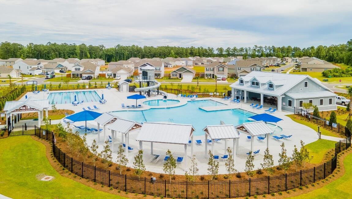 494 Lk Rdg Boulevard Summerville, SC 29486 - Photo 34 of 41 PH Amenities_12