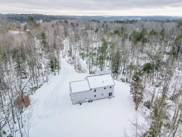 $1,695,000 | 5-6 Harmony Way, Falmouth, ME 04105