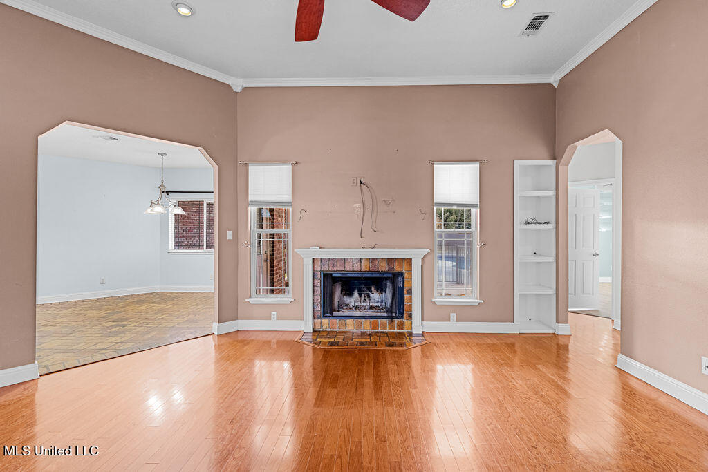 9181 Dana Road Biloxi, MS 39532 - Photo 8 of 55 9181DanaRd-17