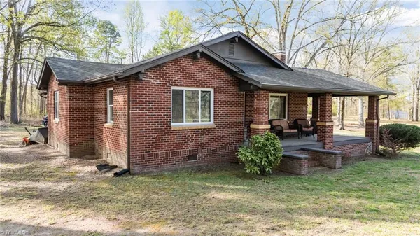 $329,900 | 1513 Highway 62, High Point, NC 27263