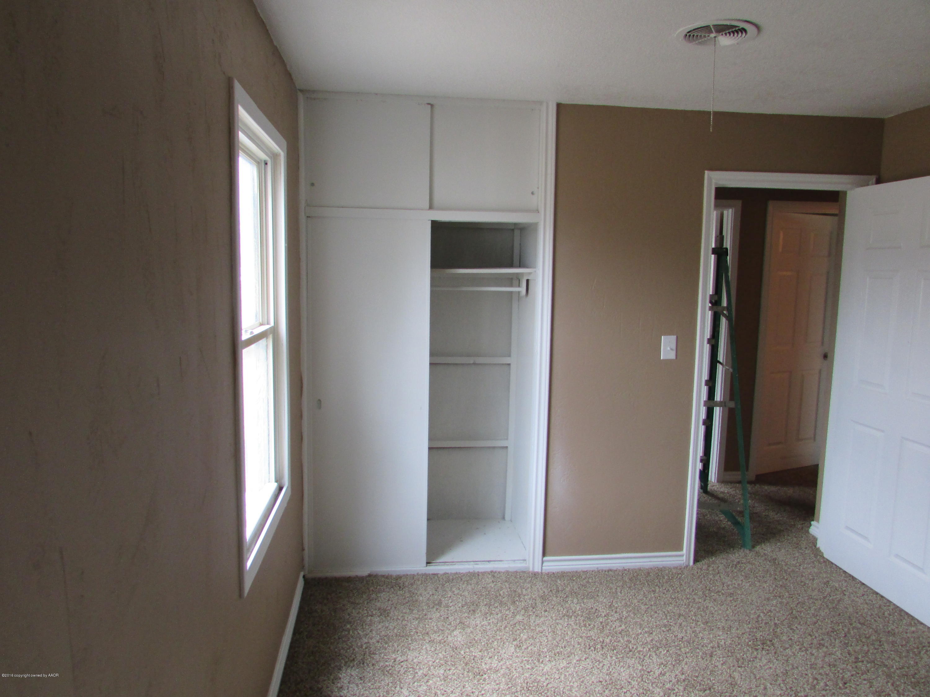 4927 Parker Street Amarillo, TX 79110 - Photo 19 of 23 IMG_1266