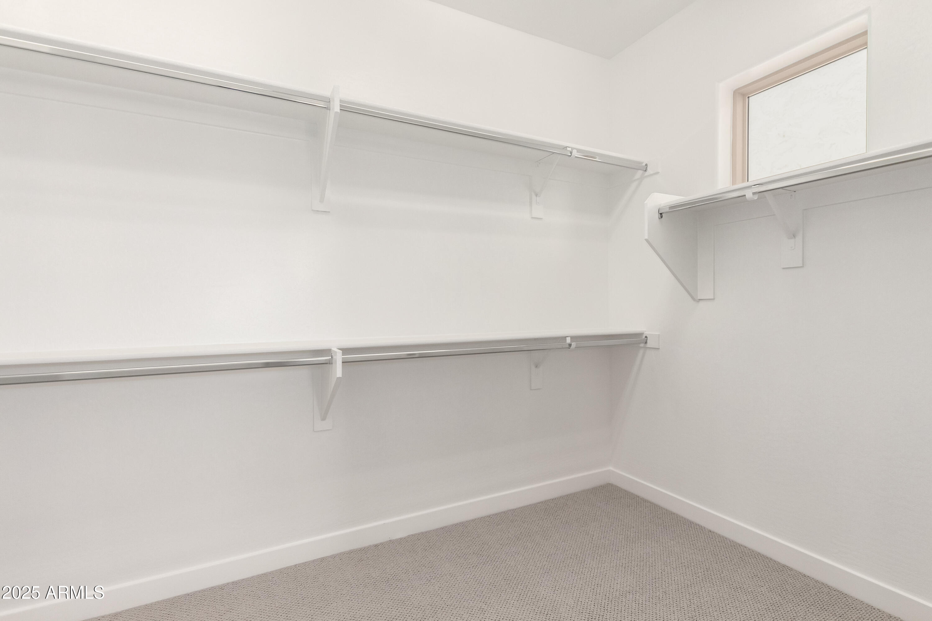 3646 East Roland Street Mesa, AZ 85213 - Photo 33 of 40 25 Primary closet