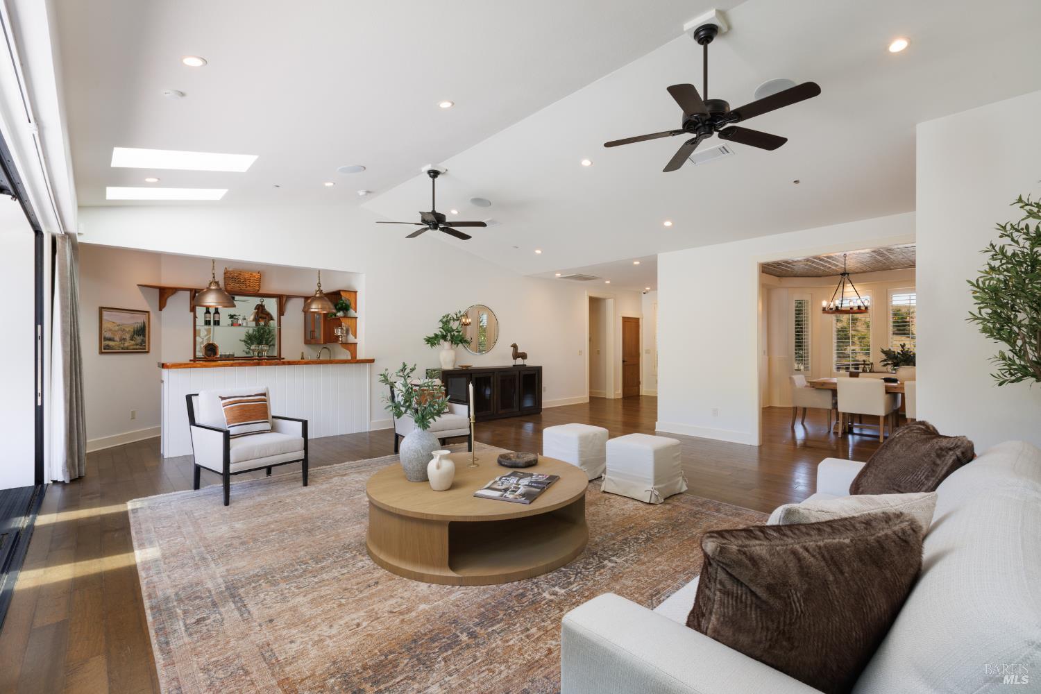 1889 Riebli Road Santa Rosa, CA 95404 - Photo 10 of 57 Gallery Image 10