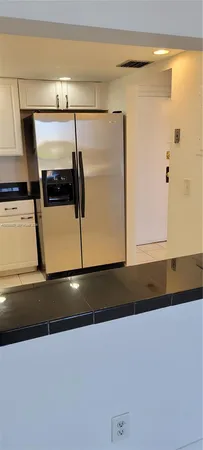 $1,600 | 13499 Biscayne Boulevard, Unit 511, North Miami, FL 33181