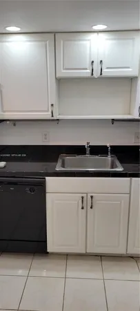 $1,600 | 13499 Biscayne Boulevard, Unit 511, North Miami, FL 33181