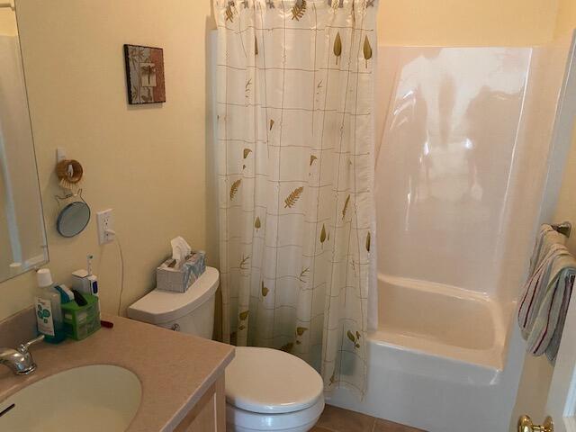454 Post Road, Unit 451 Wells, ME 04090 - Photo 13 of 16 Full Bath
