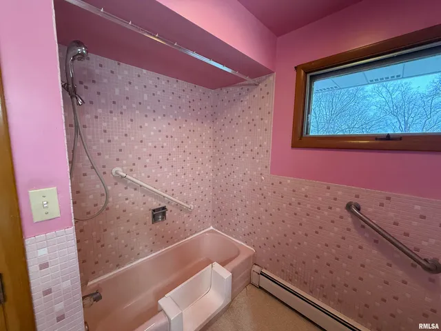 $79,990 | 305 Madison Street, Varna, IL 61375