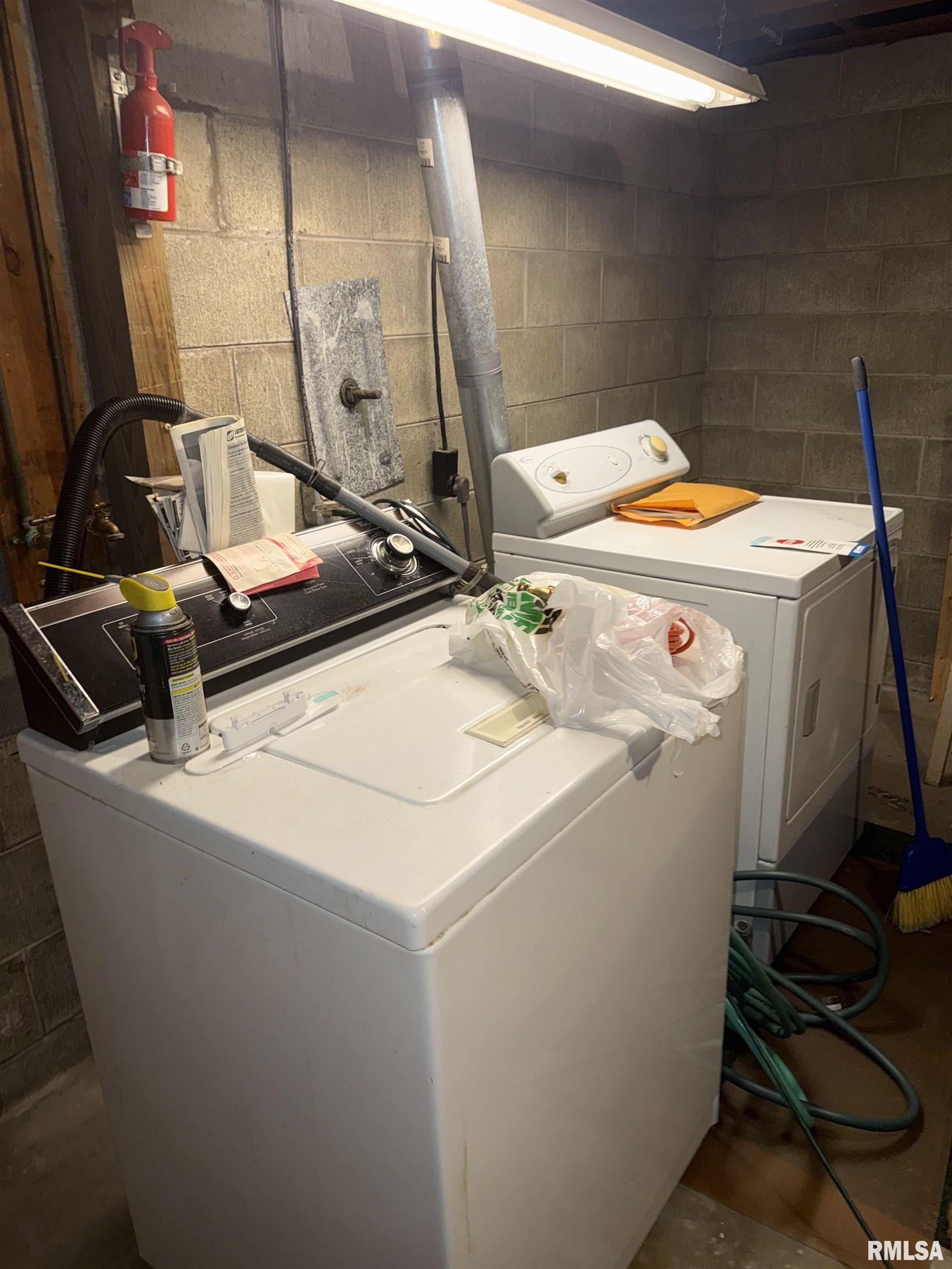 305 Madison Street Varna, IL 61375 - Photo 19 of 25